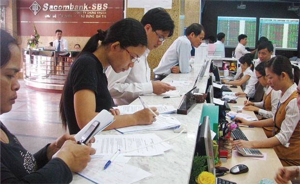 Doanh nghiệp thua lỗ dần lộ diện